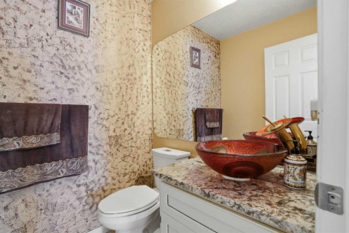 5221 Coral Shores Drive Ne, Calgary, AB 