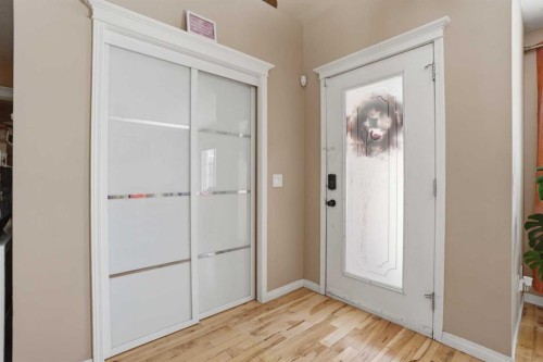5221 Coral Shores Drive Ne, Calgary, AB 