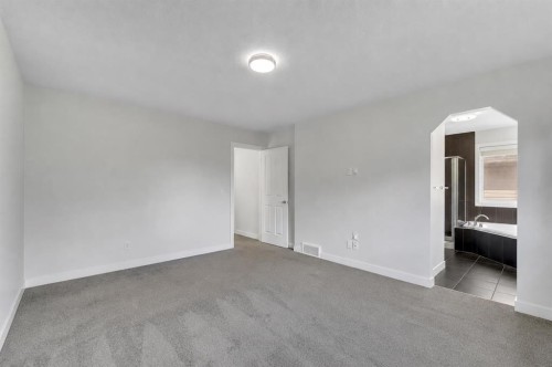 113 Sage Bank Crescent Nw, Calgary, AB 
