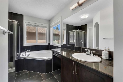 113 Sage Bank Crescent Nw, Calgary, AB 