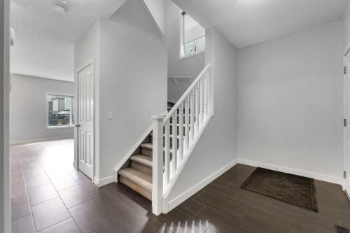 113 Sage Bank Crescent Nw, Calgary, AB 