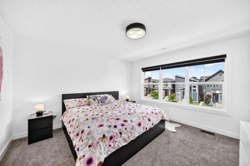 673 Livingston Way Ne, Calgary, AB 