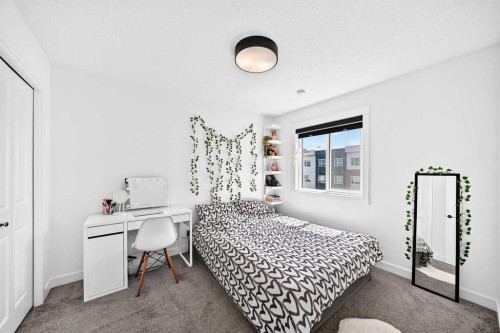 673 Livingston Way Ne, Calgary, AB 