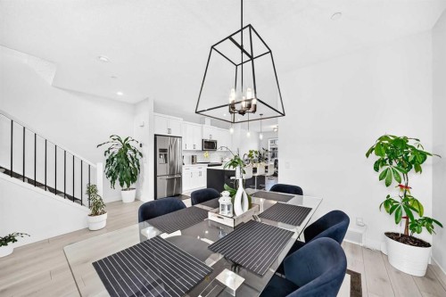 673 Livingston Way Ne, Calgary, AB 