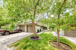 572 Point Mckay Grove NW Calgary, AB T3B 5C5
