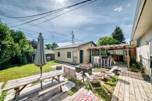 6108 Lloyd Crescent Sw, Calgary, AB - Outdoor With Deck Patio Veranda