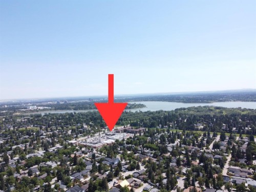 6108 Lloyd Crescent Sw, Calgary, AB - Outdoor With View