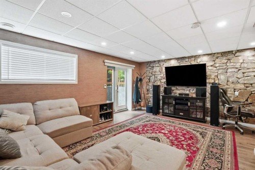 110 Bridlewood Avenue Sw, Calgary, AB 