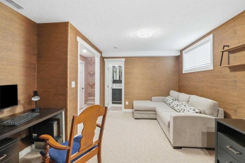 110 Bridlewood Avenue Sw, Calgary, AB 