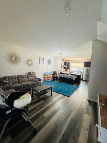 55 Corner Meadows Villas Ne, Calgary, AB - Indoor