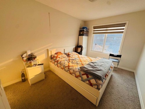 55 Corner Meadows Villas Ne, Calgary, AB - Indoor Photo Showing Bedroom