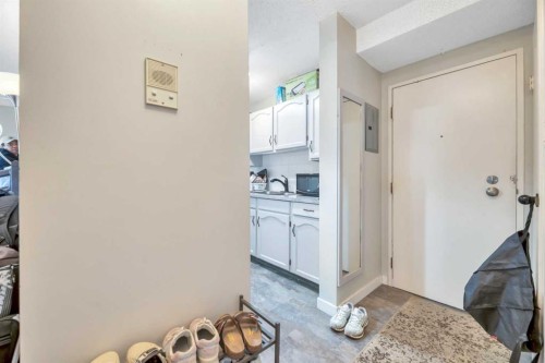 809-8948 Elbow Drive Sw, Calgary, AB 