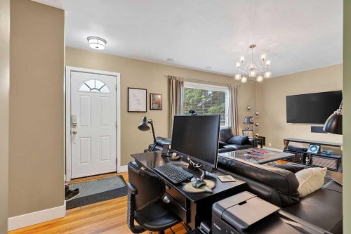 445 29 Avenue Nw, Calgary, AB 