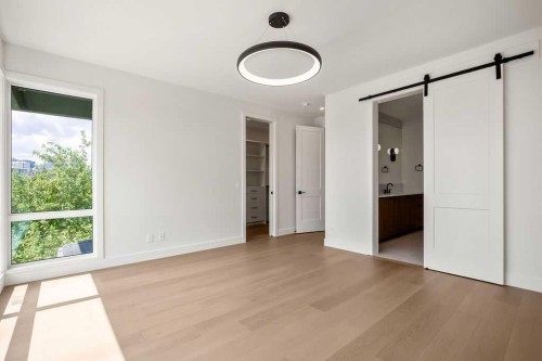710 Bridge Crescent Ne, Calgary, AB 