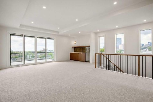 710 Bridge Crescent Ne, Calgary, AB 