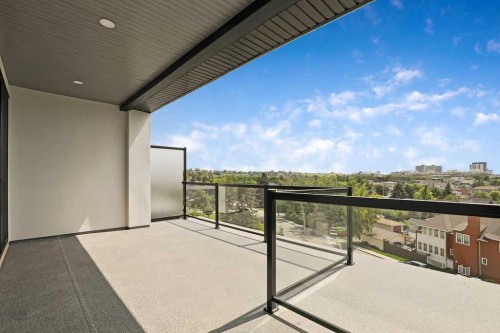710 Bridge Crescent Ne, Calgary, AB 