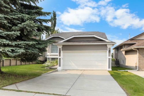 28 Harvest Oak Drive Ne, Calgary, AB 