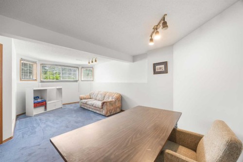 28 Harvest Oak Drive Ne, Calgary, AB 