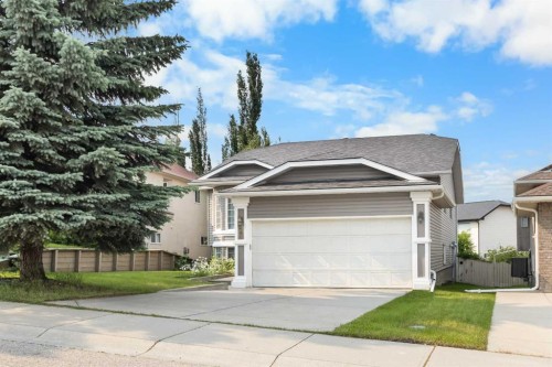 28 Harvest Oak Drive Ne, Calgary, AB 
