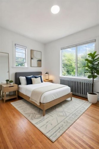 326 27 Avenue Ne, Calgary, AB - Indoor Photo Showing Bedroom