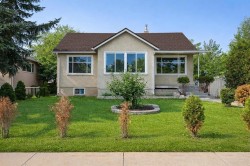 326 27 Avenue NE Calgary, AB T2E 2A2