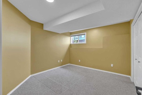46 Somerside Manor Sw, Calgary, AB - Indoor