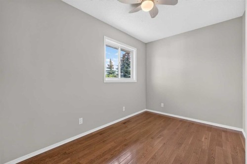 70 West Mackay Crescent, Cochrane, AB 