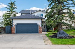 70 West Mackay Crescent Cochrane, AB T4C 1J7