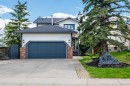 70 West Mackay Crescent, Cochrane, AB 