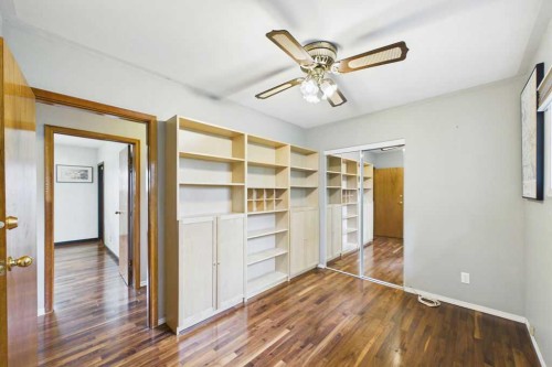 28 Franklin Drive Se, Calgary, AB - Indoor Photo Showing Other Room