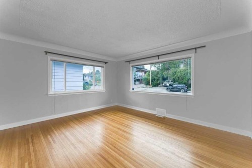 2216 19 Street Sw, Calgary, AB 