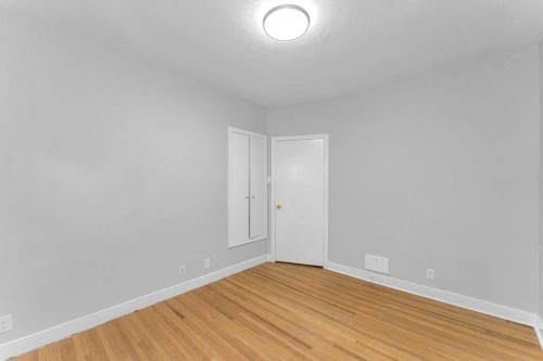 2216 19 Street Sw, Calgary, AB 