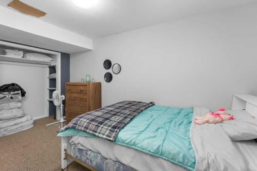 2216 19 Street Sw, Calgary, AB 