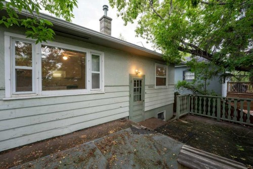2216 19 Street Sw, Calgary, AB 