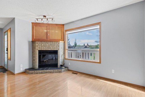 98 Everglade Drive Se, Airdrie, AB 