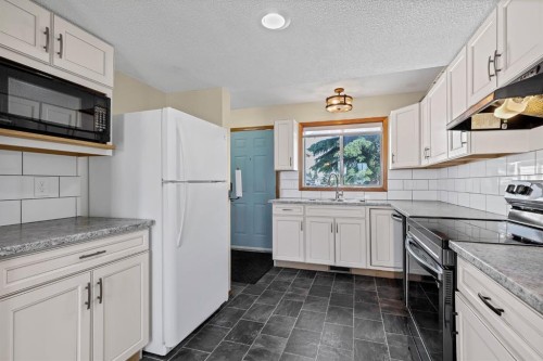 98 Everglade Drive Se, Airdrie, AB 