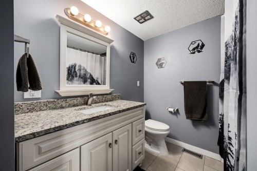 8A Arlington Bay Se, Calgary, AB 