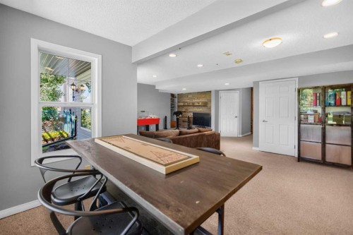 124 Valley Creek Crescent Nw, Calgary, AB 
