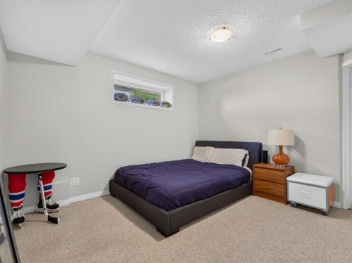 124 Valley Creek Crescent Nw, Calgary, AB 