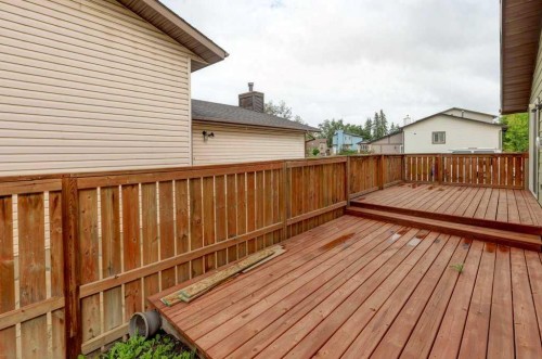376 Whitlock Way Ne, Calgary, AB 