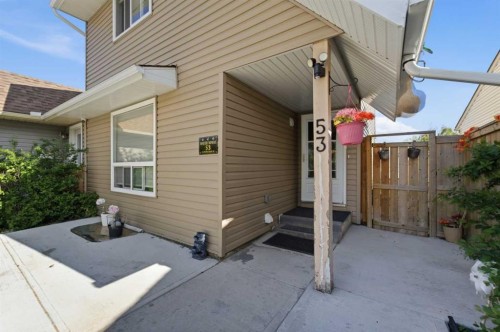 53 Falchurch Road Ne, Calgary, AB 