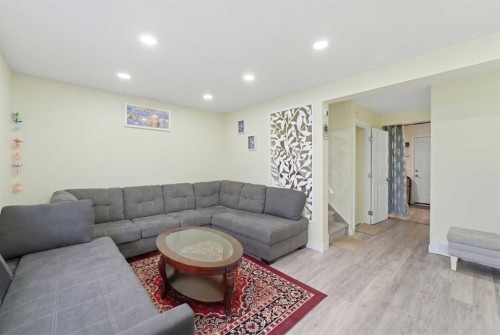 53 Falchurch Road Ne, Calgary, AB 