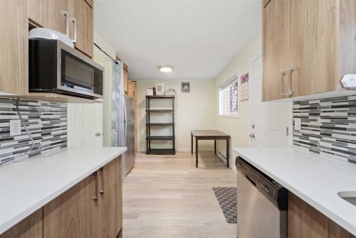 53 Falchurch Road Ne, Calgary, AB 