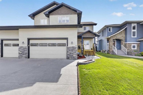 9 Vantage Crescent, Olds, AB 