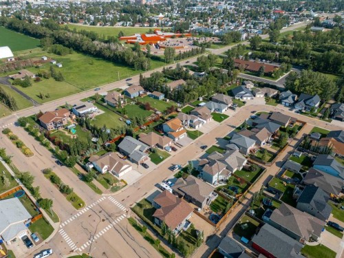 9 Vantage Crescent, Olds, AB 