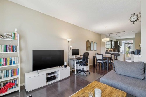 334 Ascot Circle Sw, Calgary, AB 