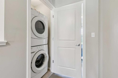 334 Ascot Circle Sw, Calgary, AB 