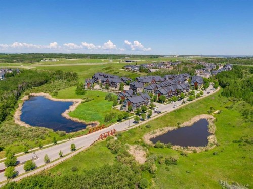 334 Ascot Circle Sw, Calgary, AB 