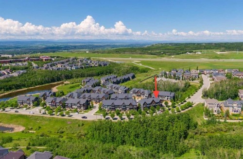 334 Ascot Circle Sw, Calgary, AB 