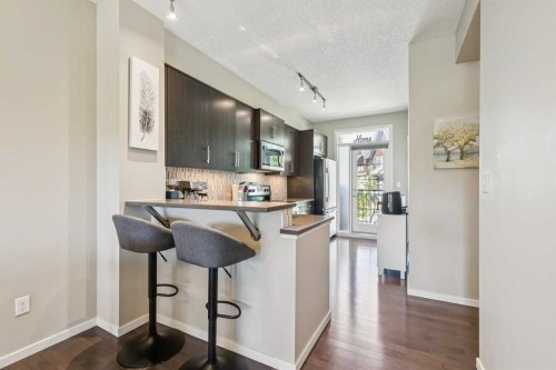 334 Ascot Circle Sw, Calgary, AB 